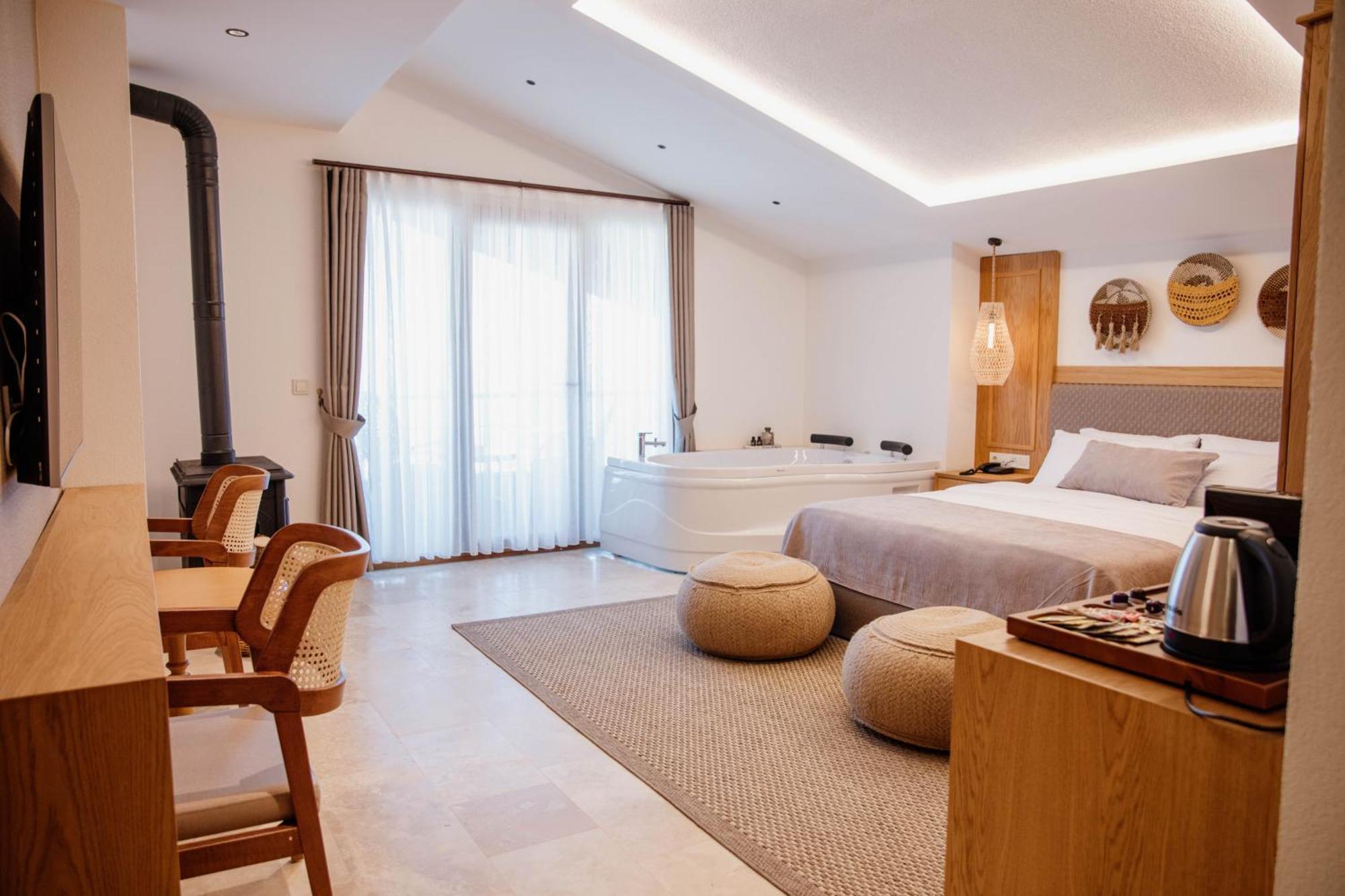Villaqua Boutique Hotel Sile Exterior photo
